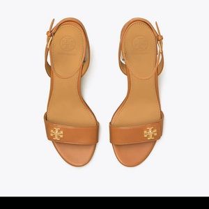 Tory Burch Kira 65MM Sandal in Tan